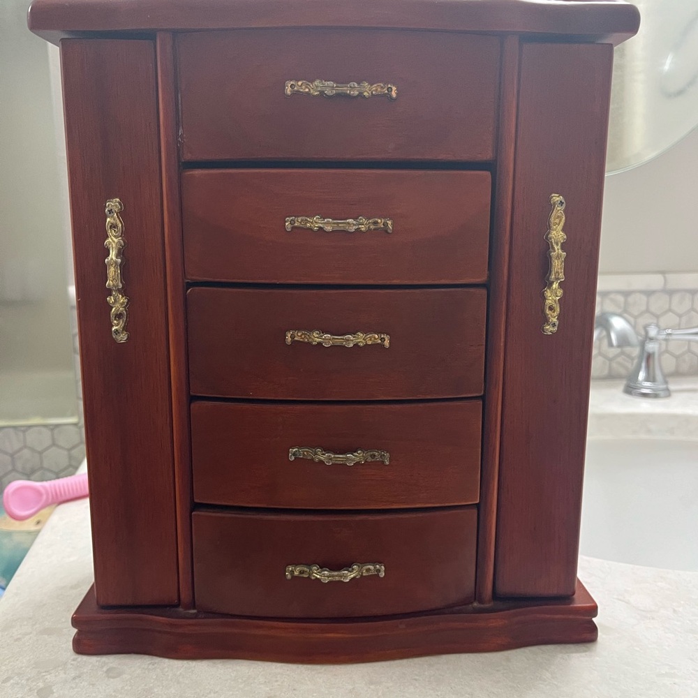 Jewelry Box